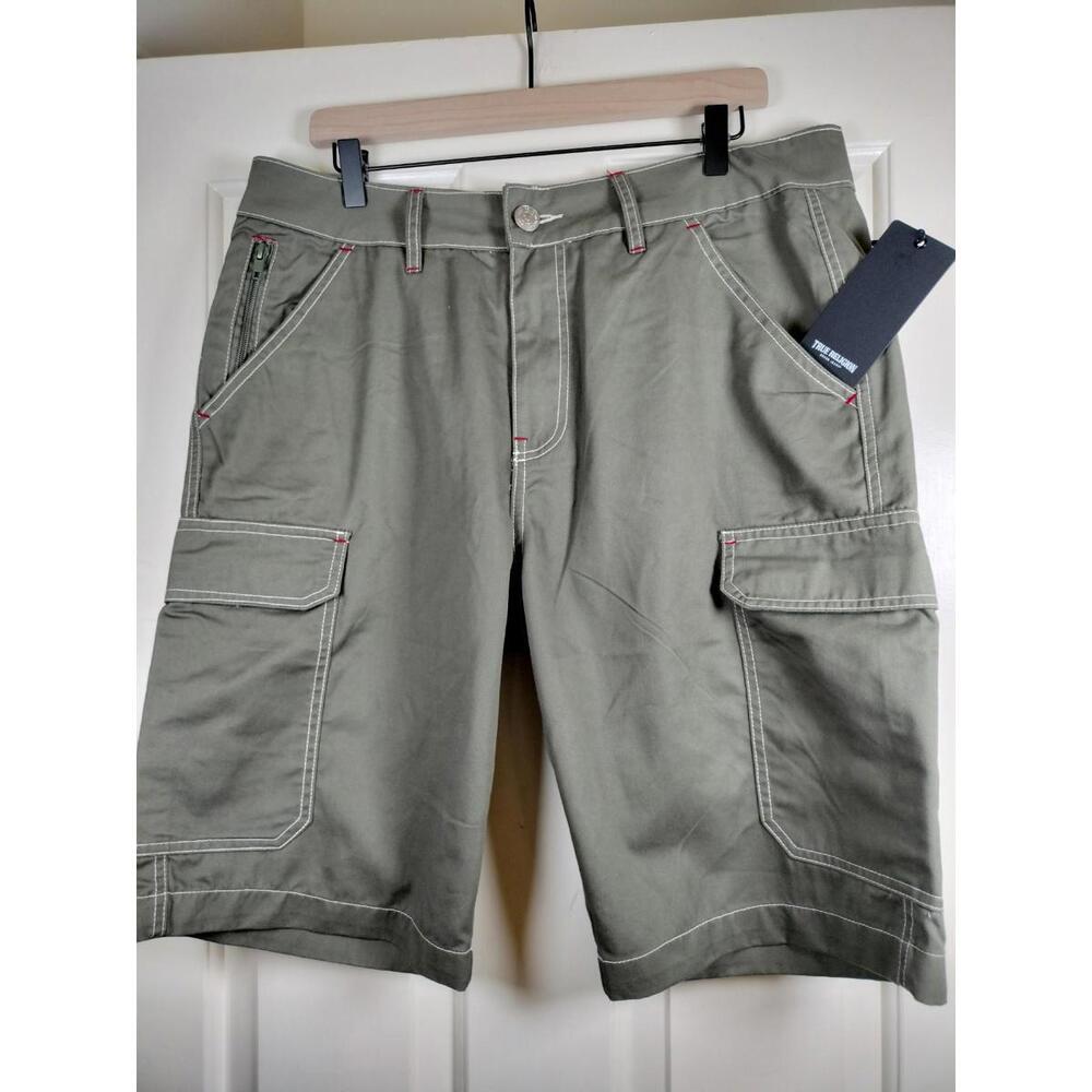 NWT True Religion Cargo Shorts 34 Kalamata Olive Green Big T White Stitching